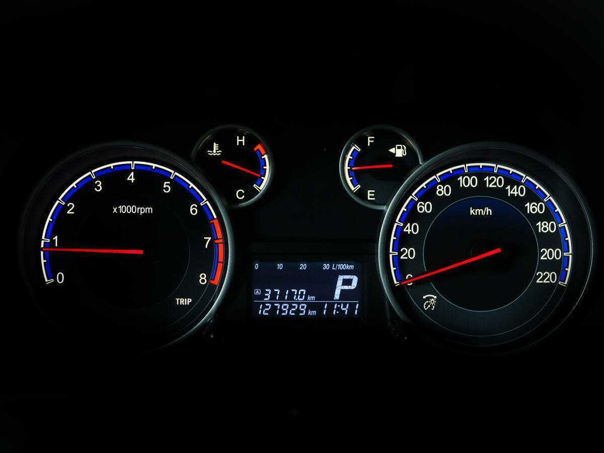 Suzuki SX4, 2012 Фото №11