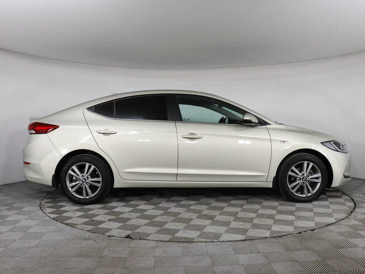 Hyundai Elantra, 2017 - 88 315 км. | Фото №4