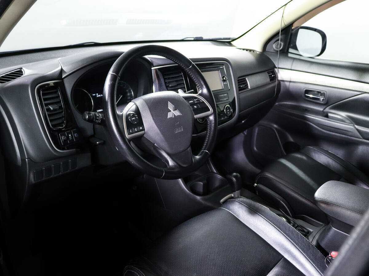 Mitsubishi Outlander, 2013 Фото №12