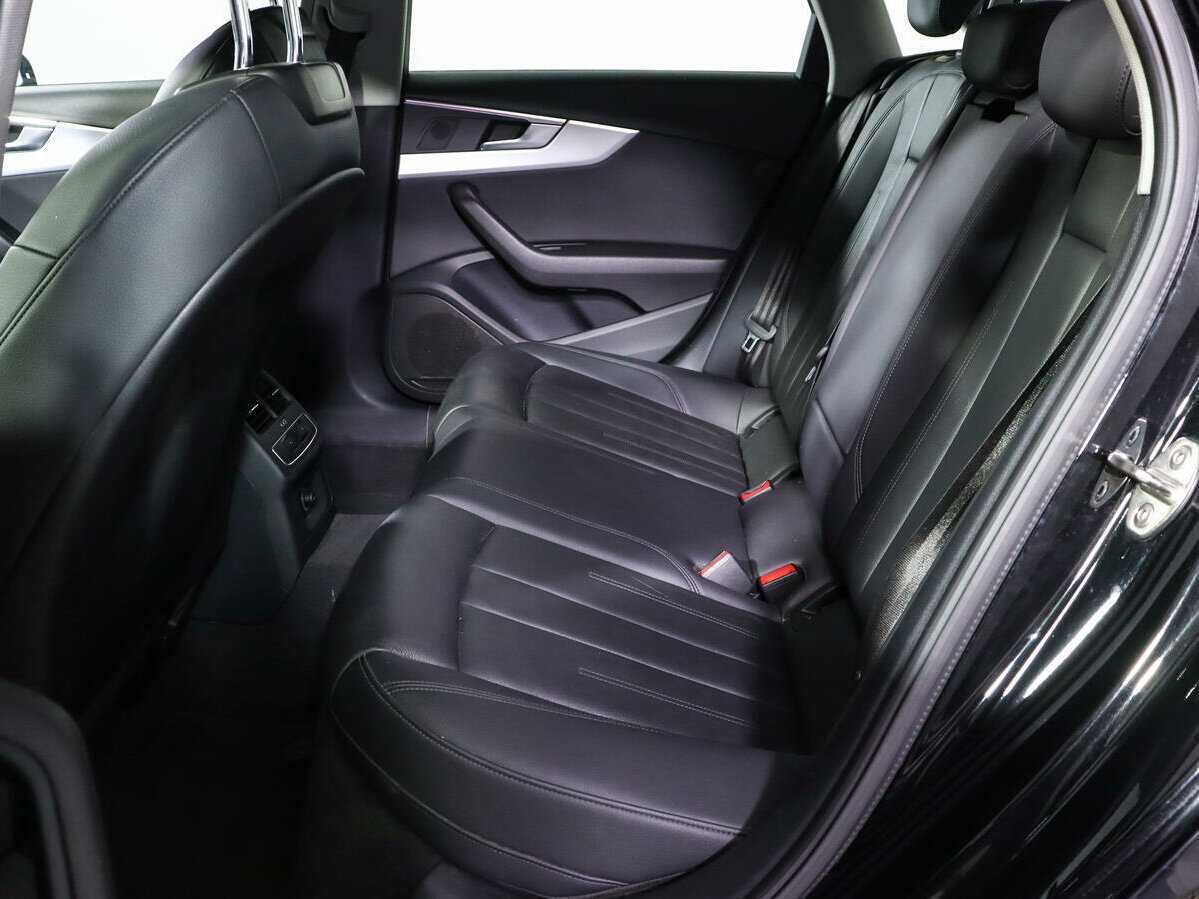 Audi A4, 2018 Фото №8