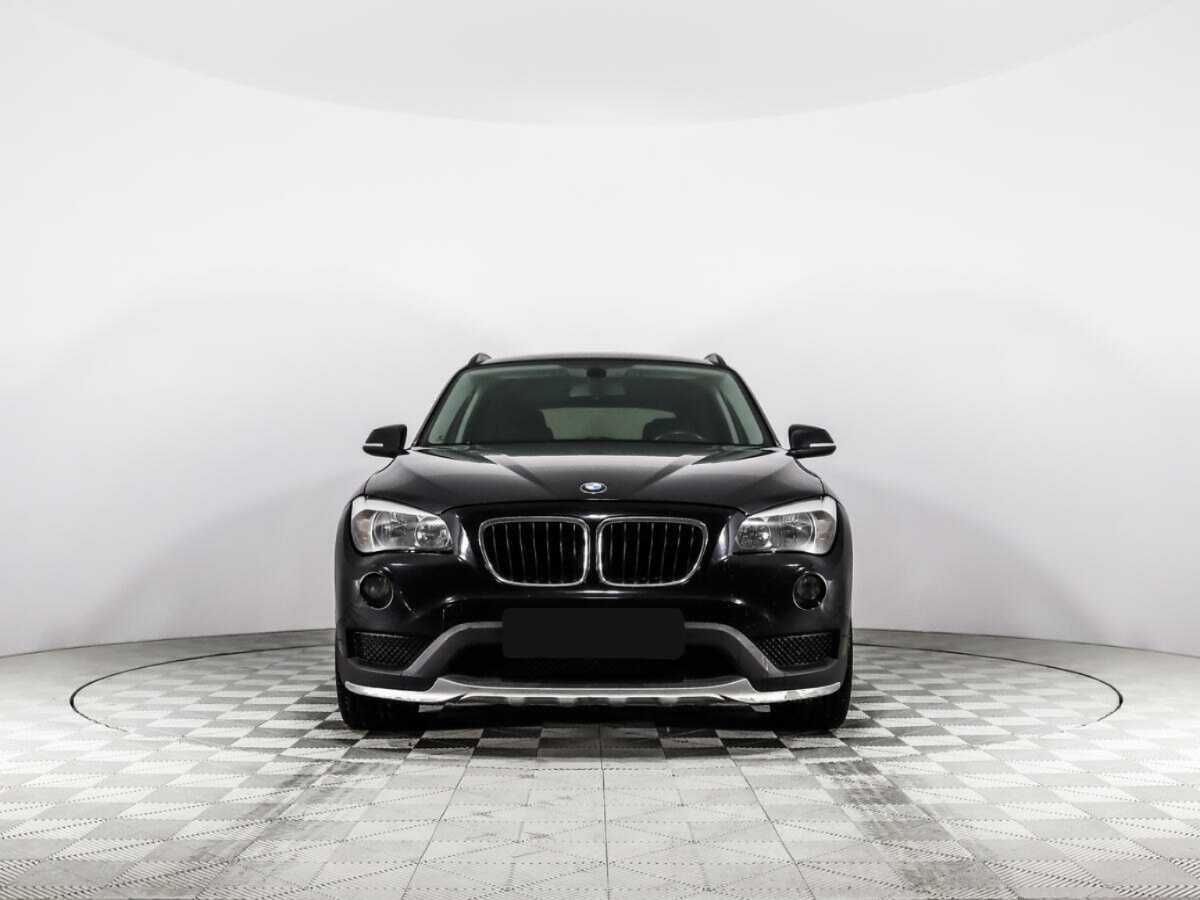 BMW X1 18i, 2014 Фото №2