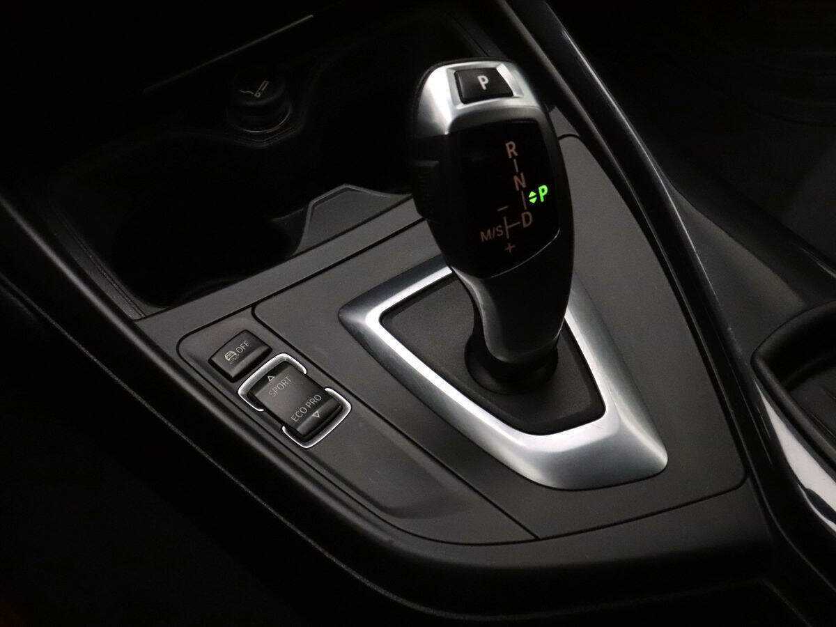 BMW 1 серии 118i, 2012 Фото №13