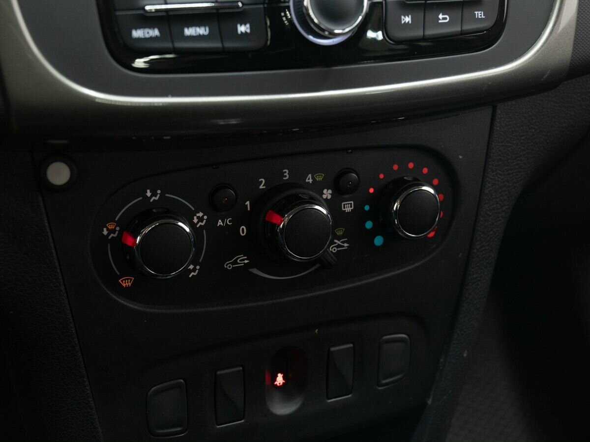 Renault Logan Stepway, 2021 Фото №18