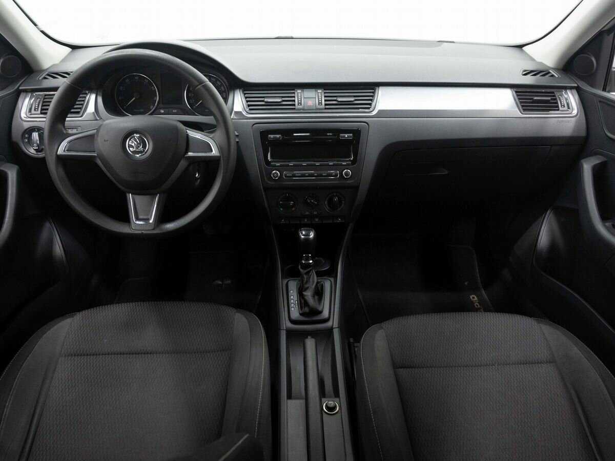 Skoda Rapid, 2015 Фото №13