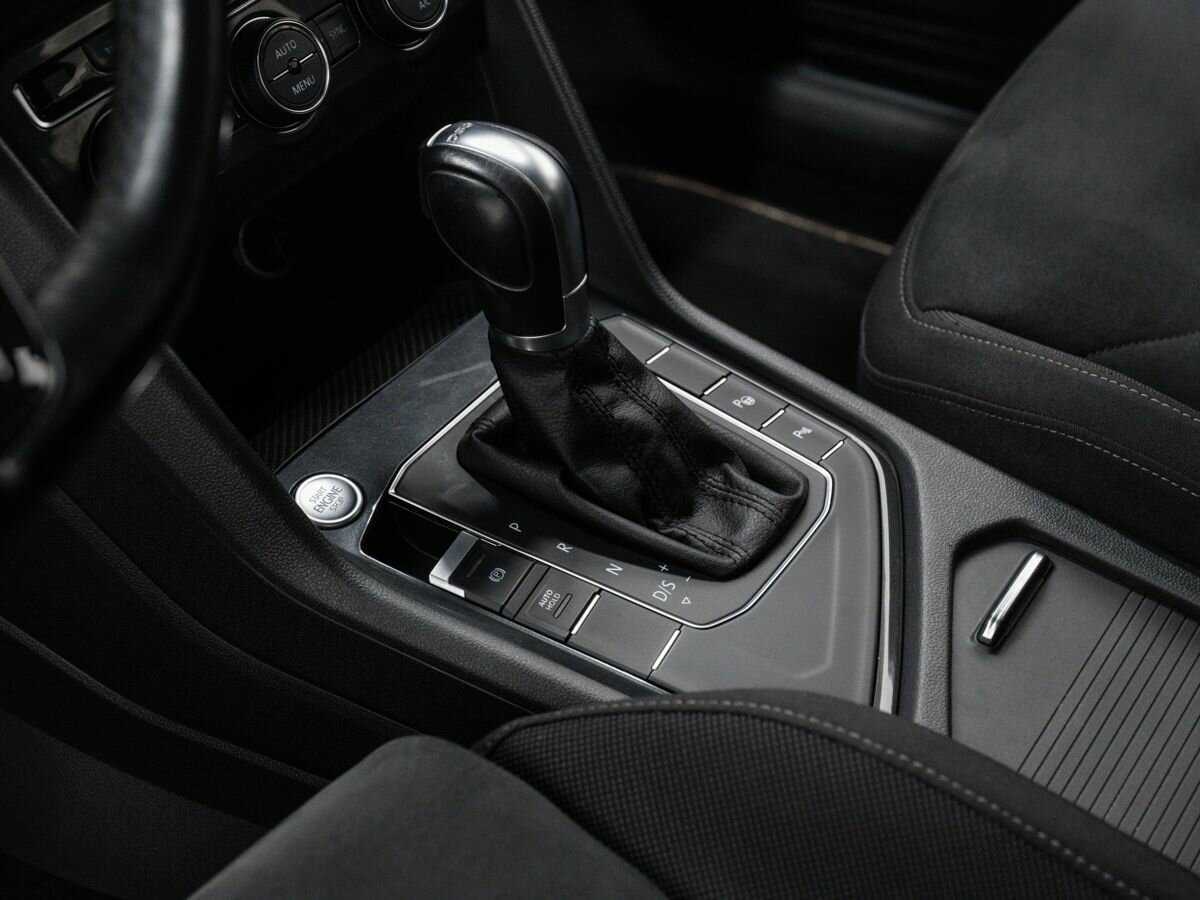 Volkswagen Tiguan, 2017 Фото №19