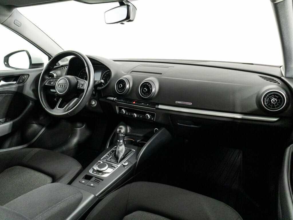 Audi A3, 2017 Фото №9