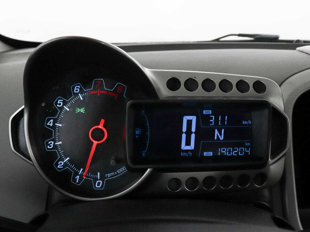 Chevrolet Aveo, 2014 Фото №7