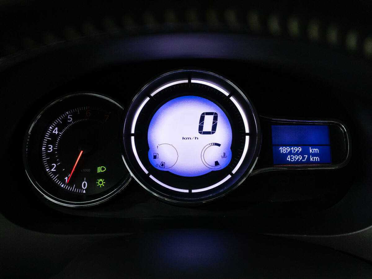 Renault Fluence, 2013 Фото №12