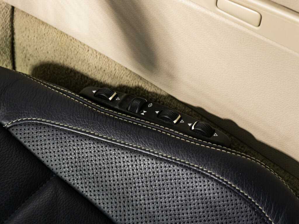 Mercedes-Benz E-Класс 200, 2015 Фото №19