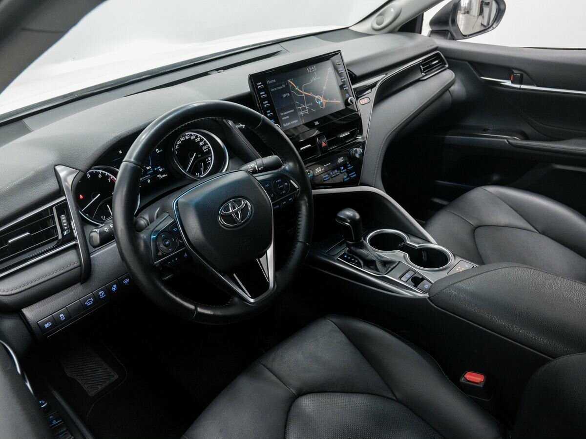 Toyota Camry, 2022 Фото №14