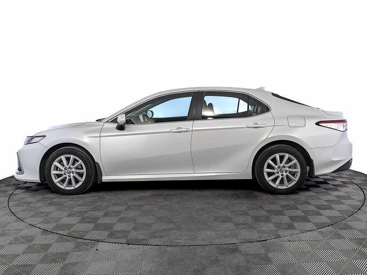 Toyota Camry, 2021 Фото №8