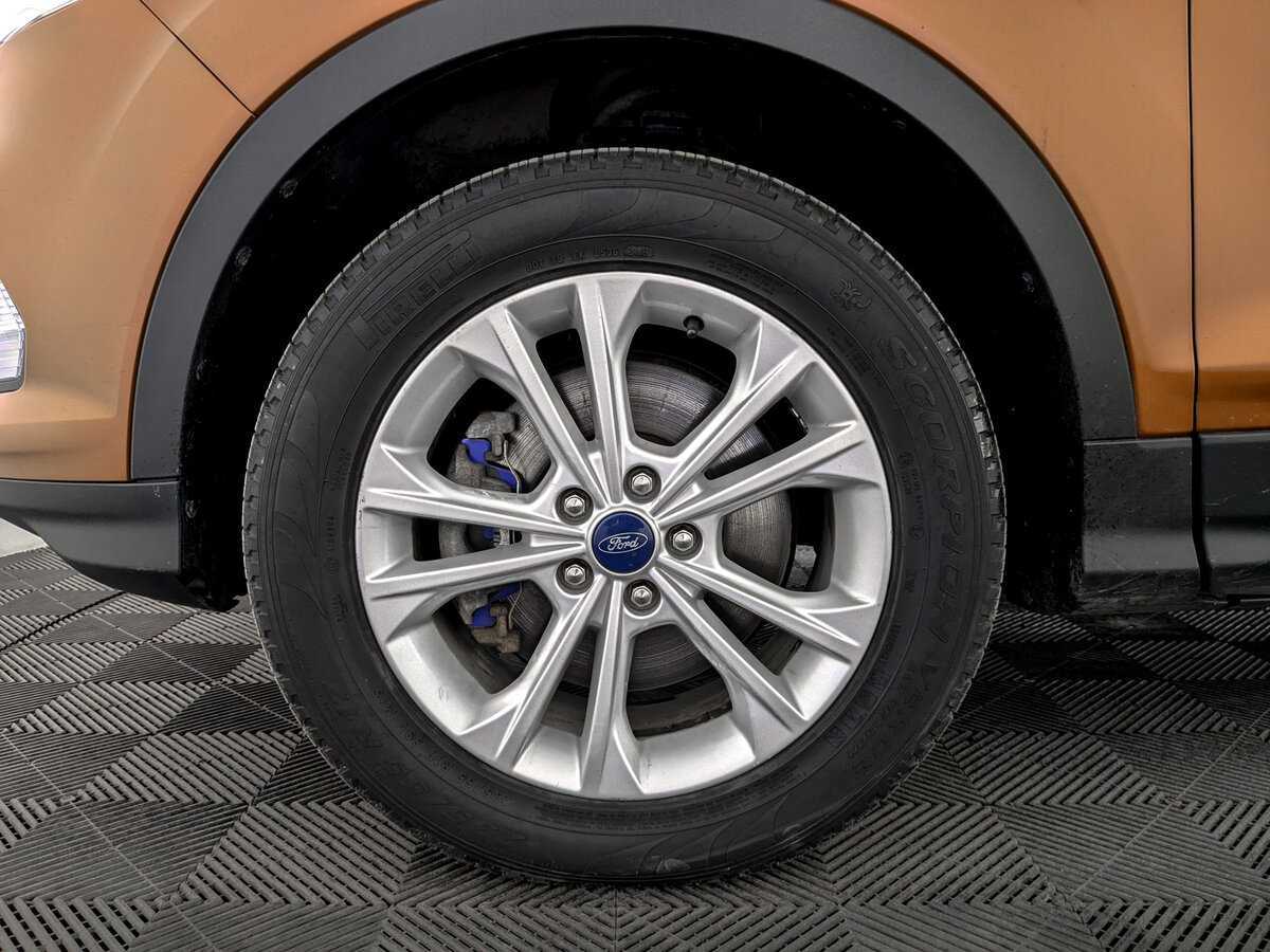 Ford Kuga, 2018 Фото №18