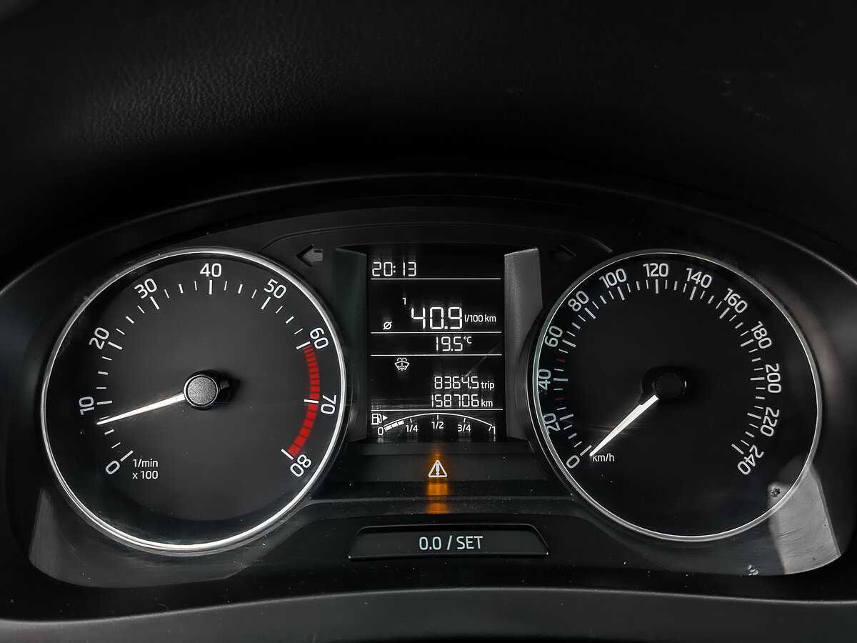 Skoda Rapid, 2017 Фото №16