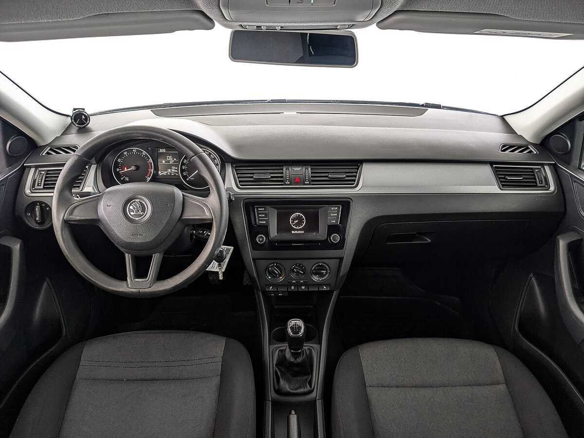 Skoda Rapid, 2017 Фото №12