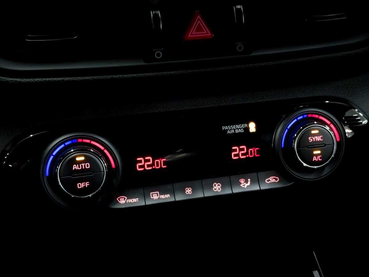 Kia Cerato, 2020 Фото №23