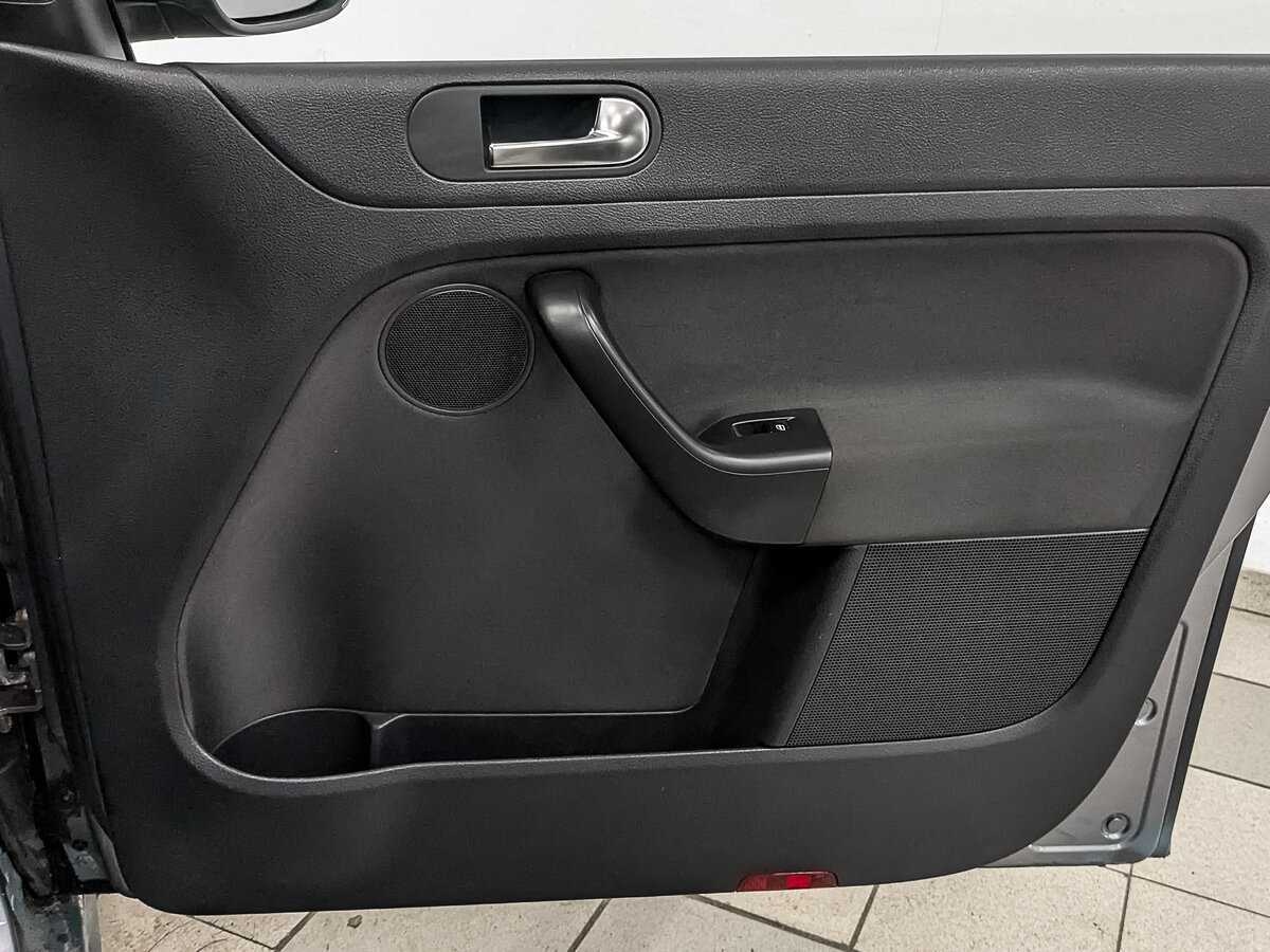 Volkswagen Golf Plus, 2012 Фото №24