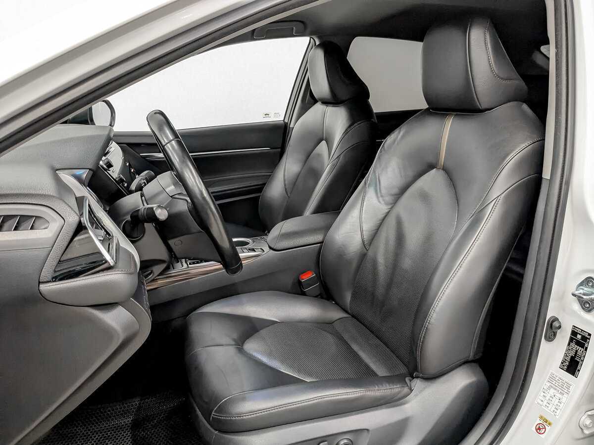 Toyota Camry, 2019 Фото №18