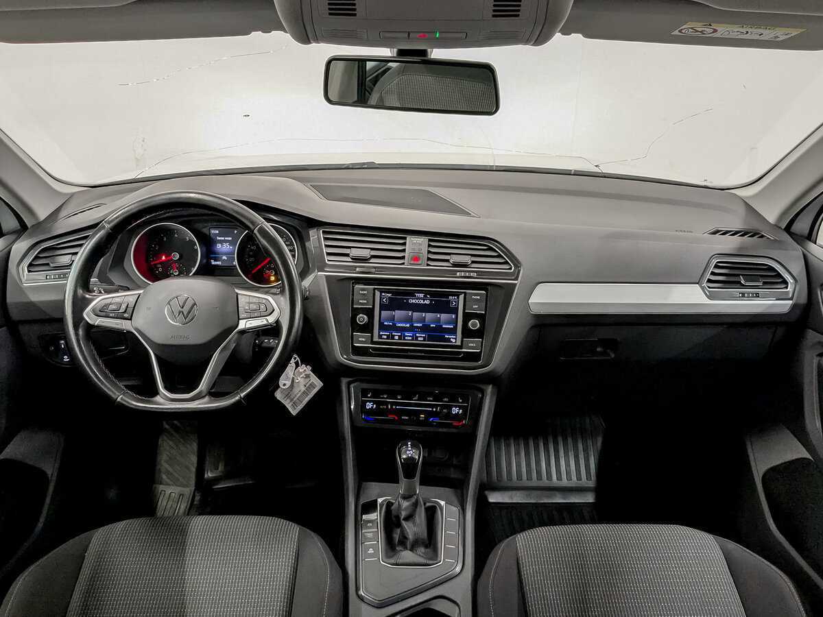 Volkswagen Tiguan, 2021 Фото №13