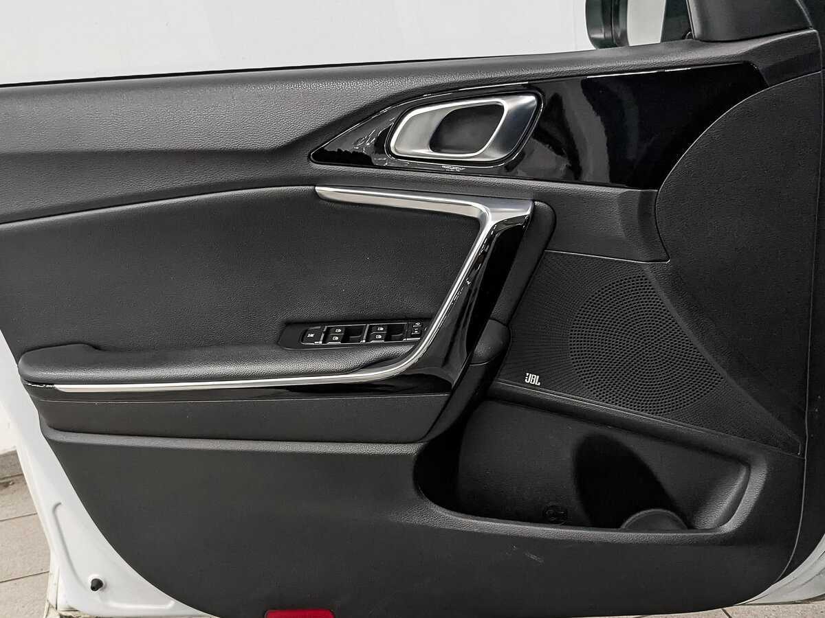 Kia Ceed, 2018 Фото №15