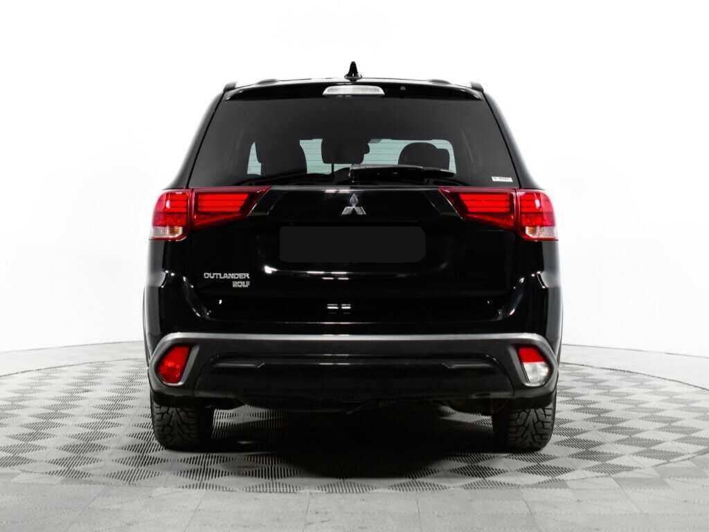 Mitsubishi Outlander, 2021 Фото №6