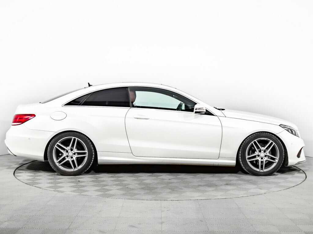 Mercedes-Benz E-Класс 250, 2016 Фото №4