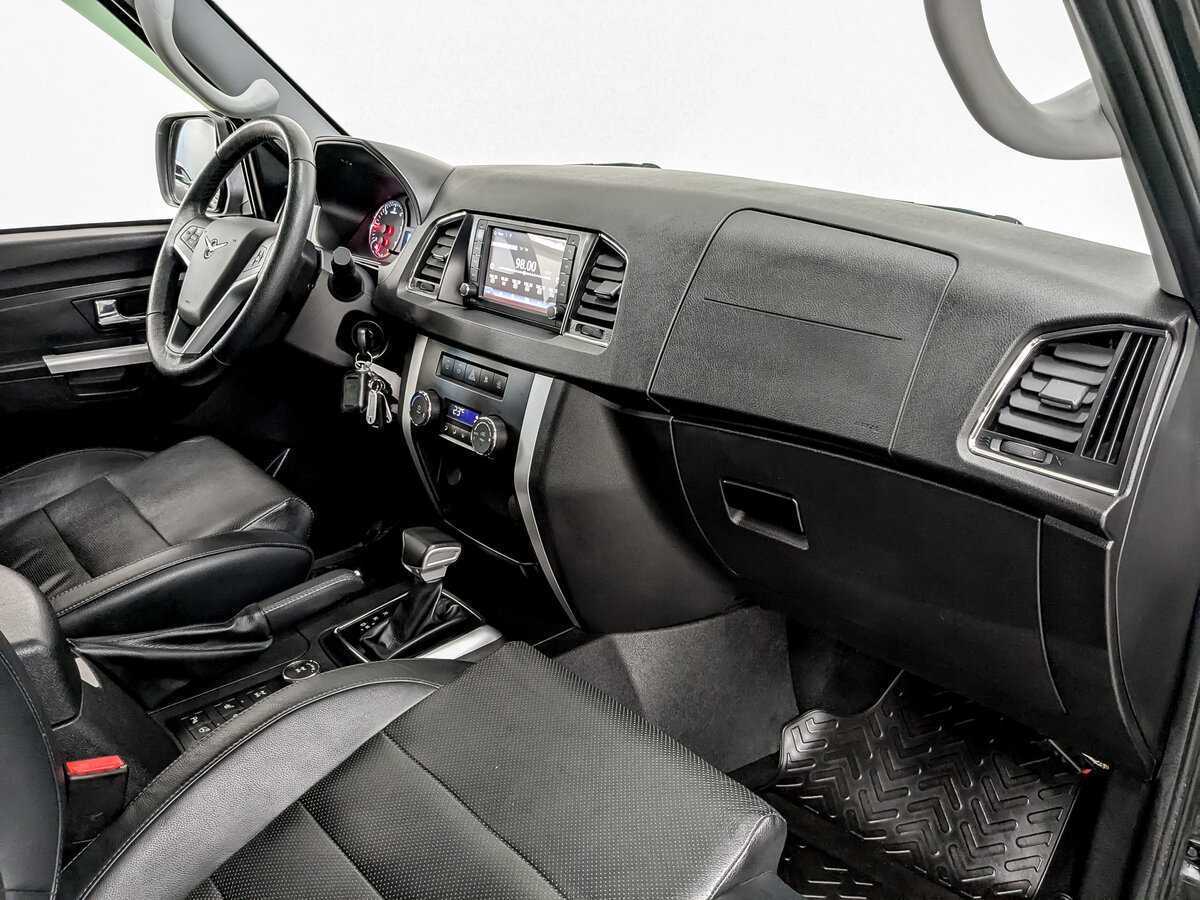 УАЗ Patriot, 2019 Фото №11