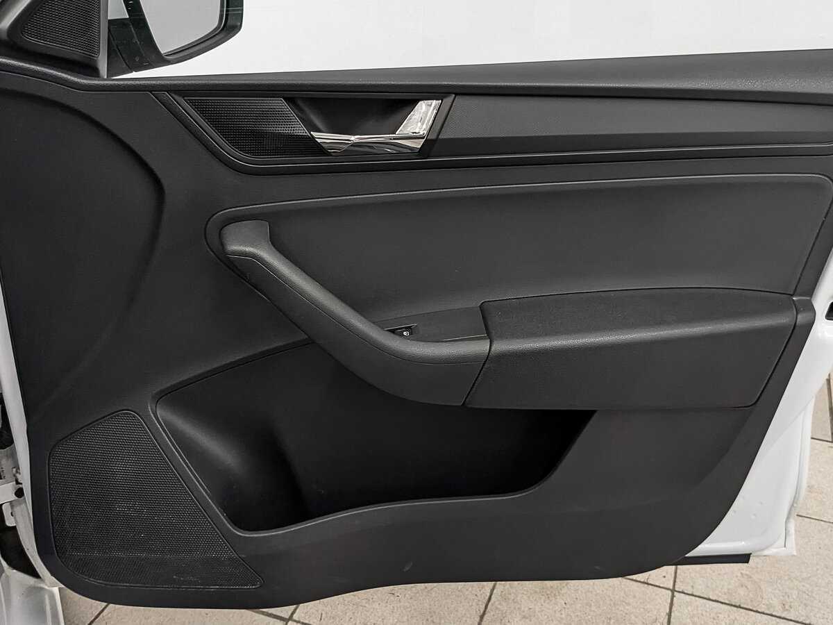 Skoda Rapid, 2017 Фото №24