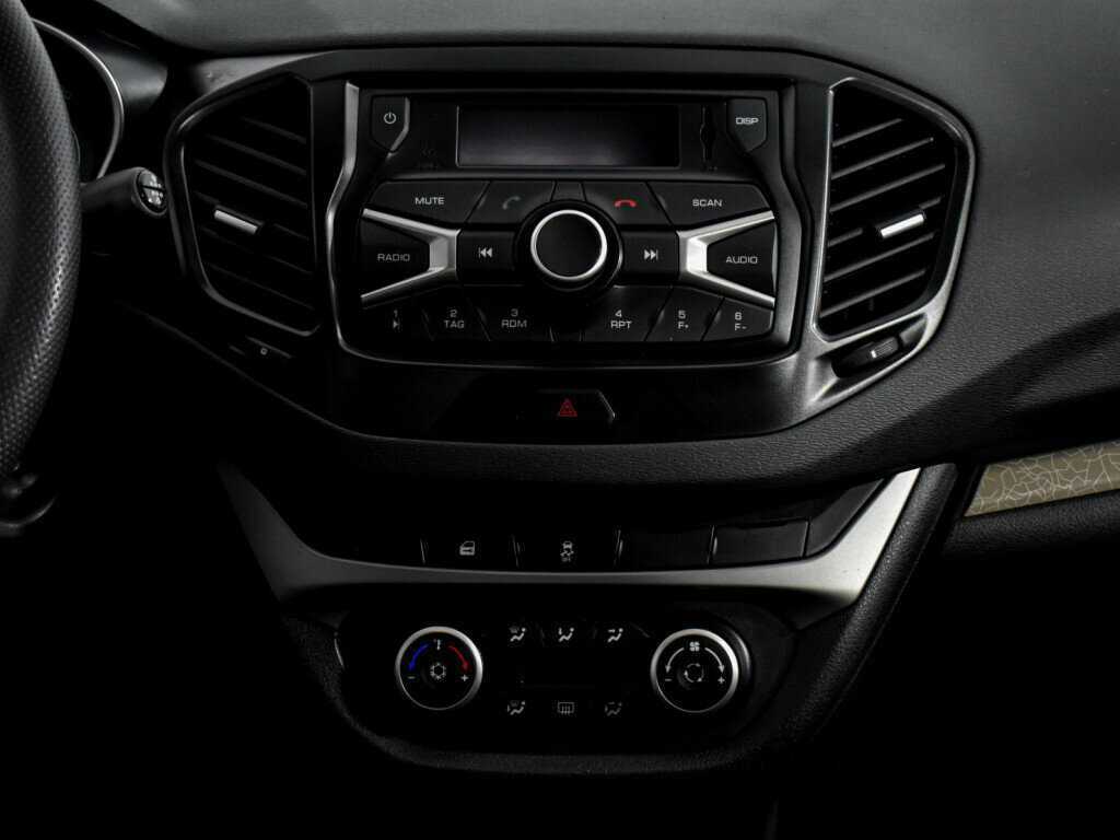 Lada (ВАЗ) Vesta, 2016 Фото №15