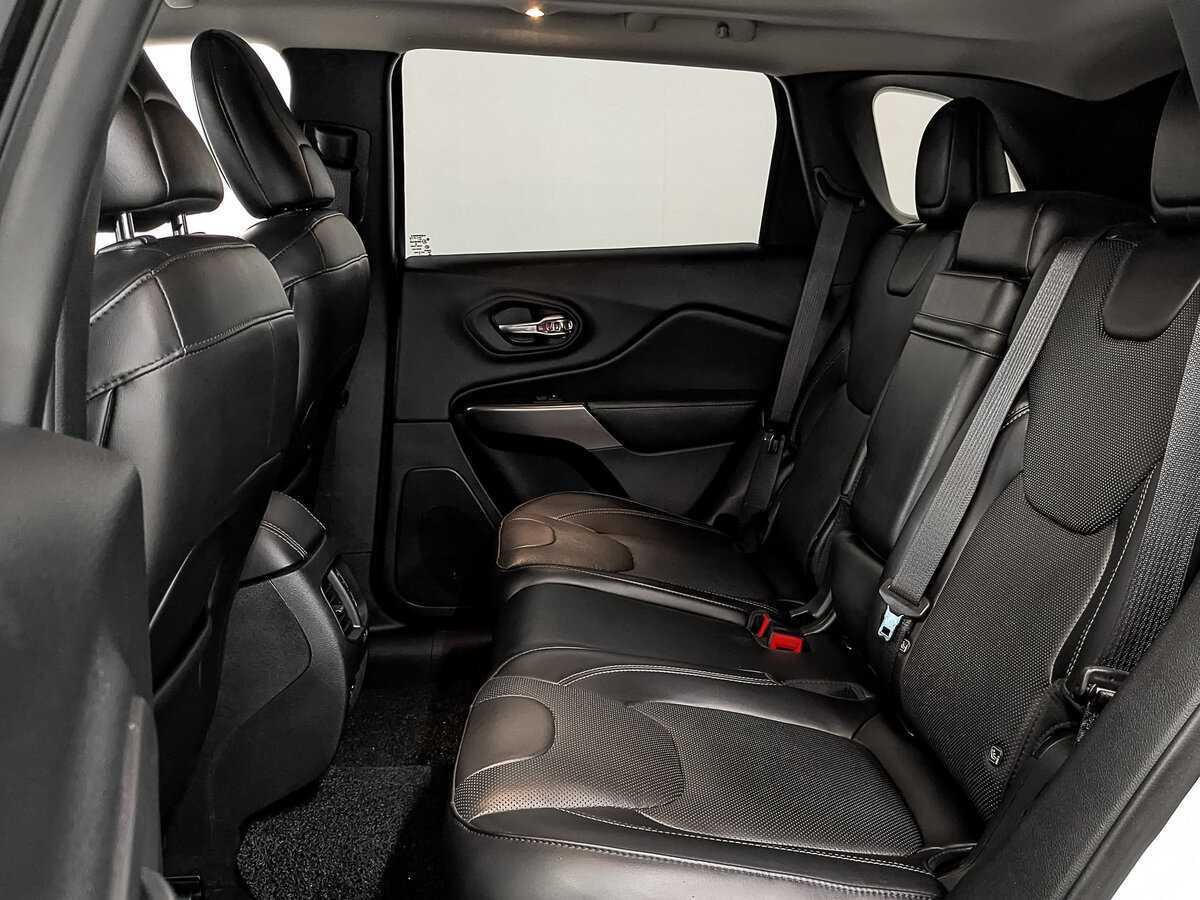 Jeep Cherokee, 2019 Фото №17