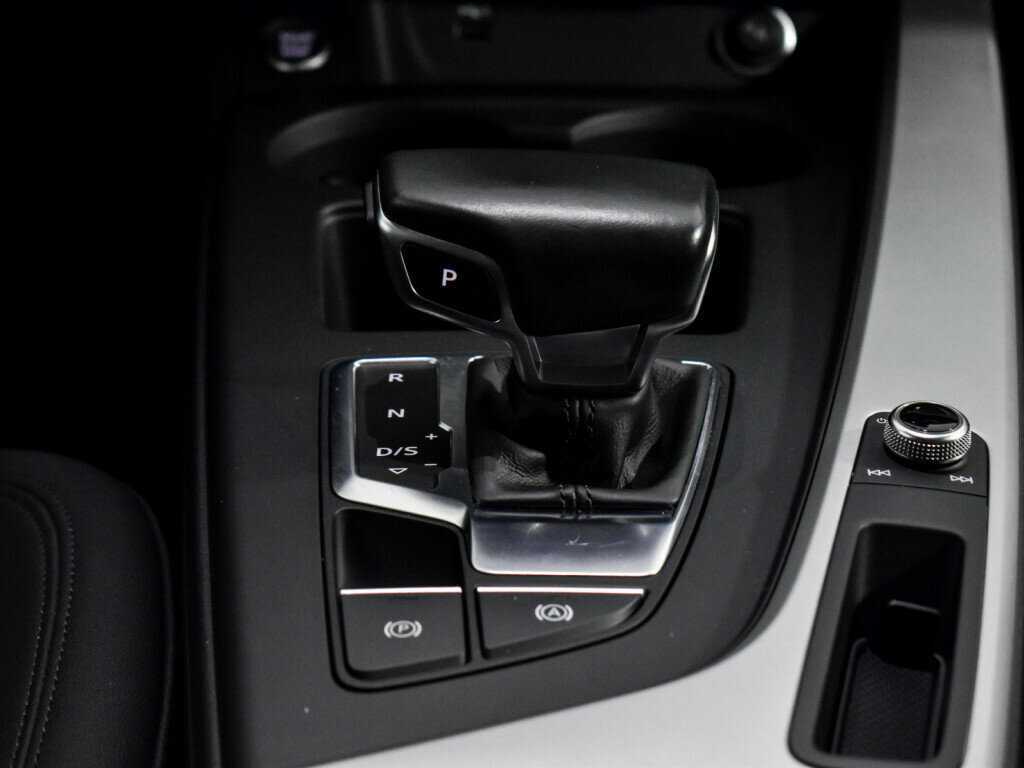 Audi A4 35 TFSI, 2020 Фото №16