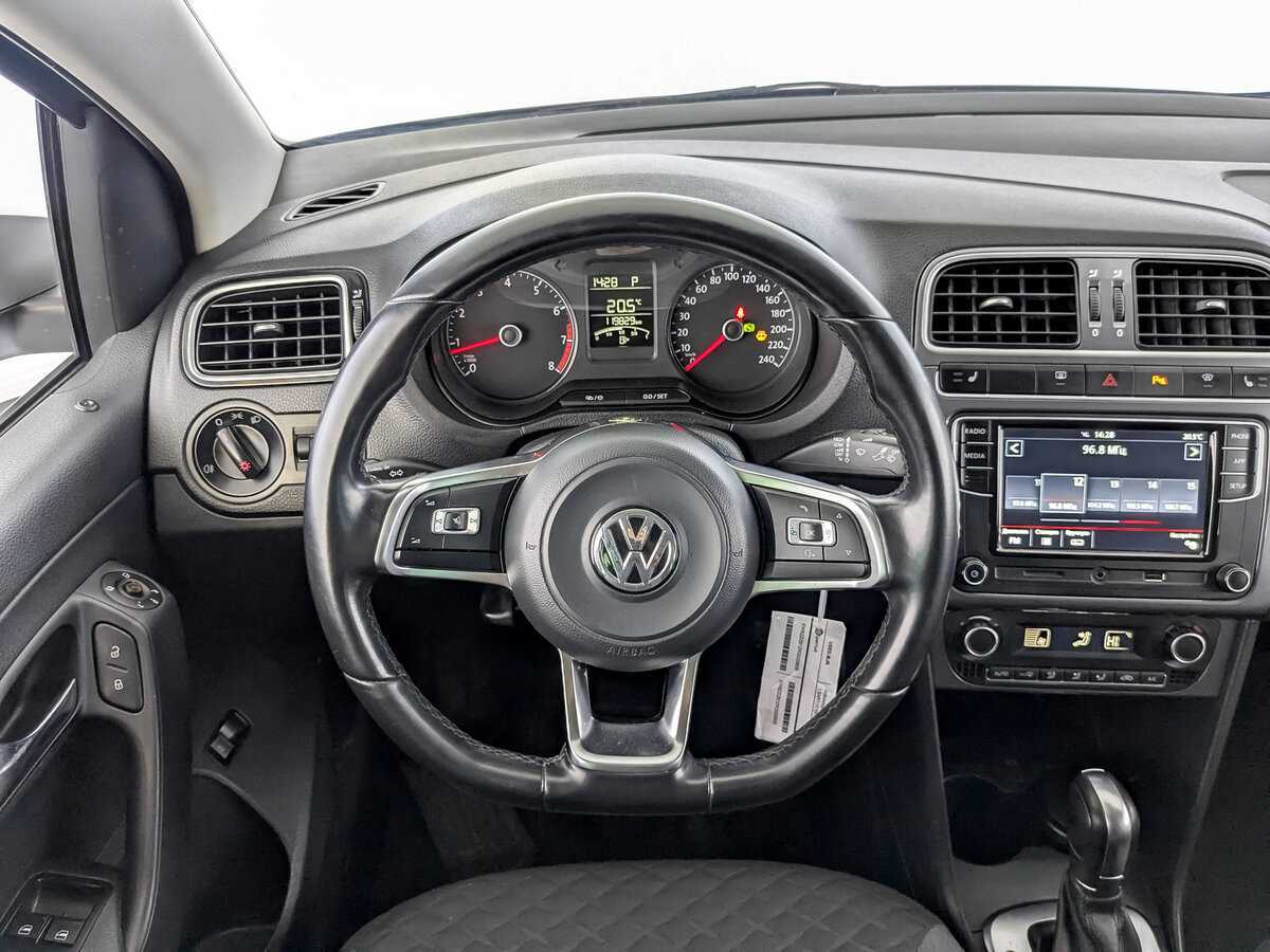 Volkswagen Polo, 2019 Фото №21