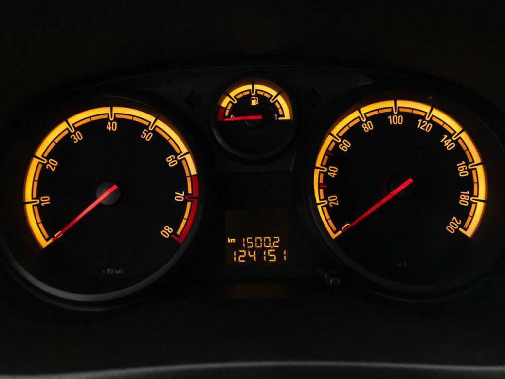 Opel Corsa, 2012 Фото №12