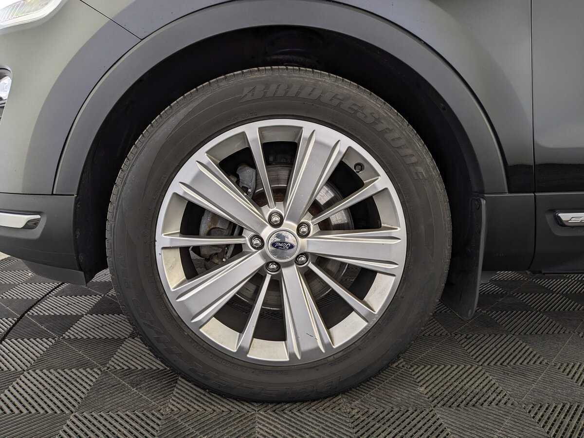 Ford Explorer, 2018 Фото №11