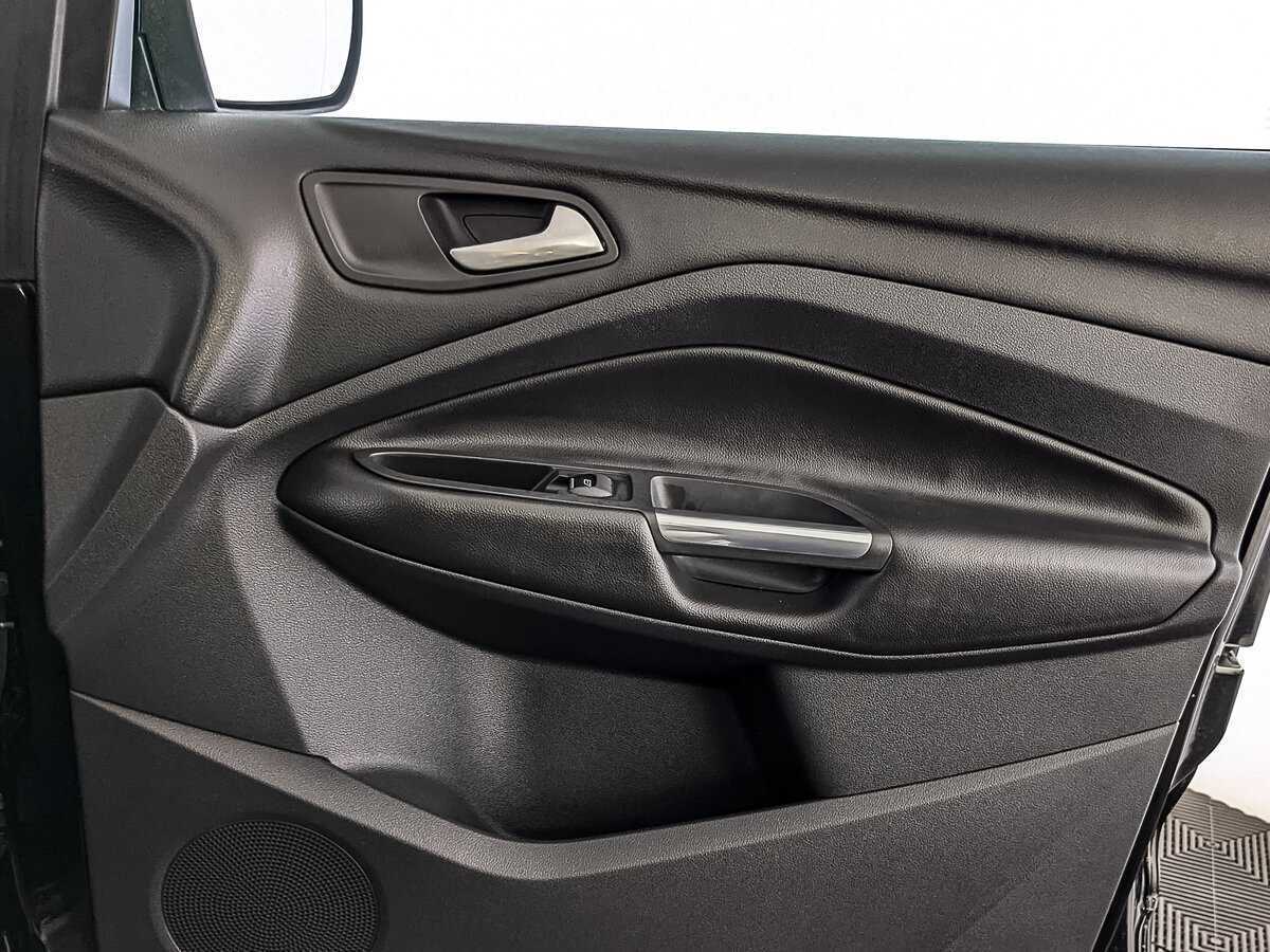 Ford Kuga, 2016 Фото №25