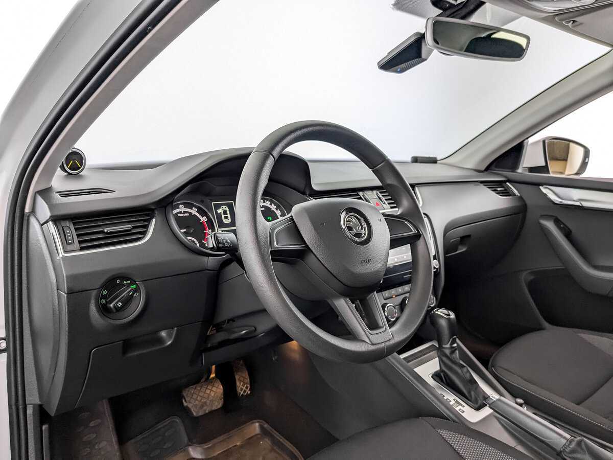 Skoda Octavia, 2019 Фото №16
