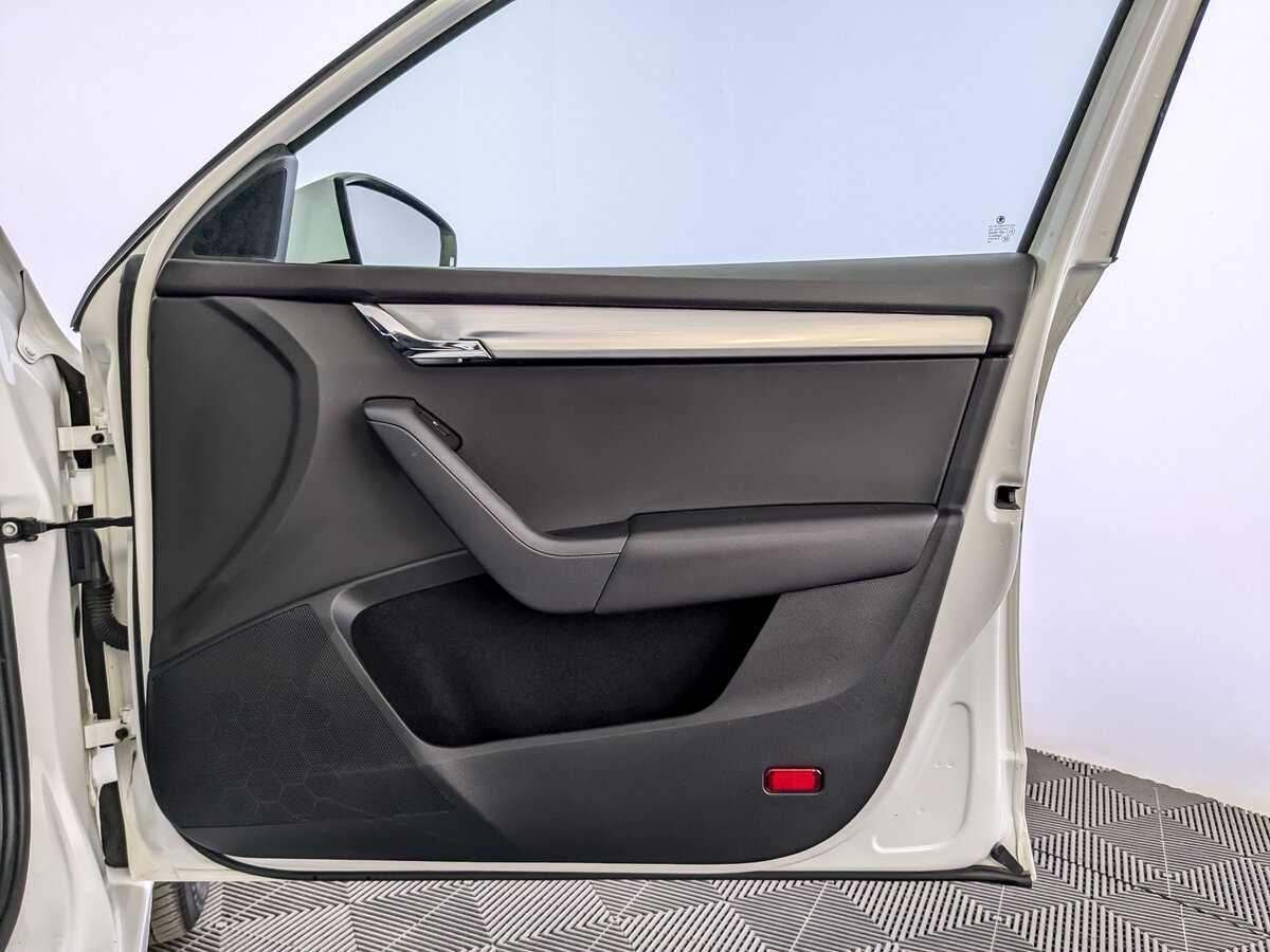 Skoda Octavia, 2018 Фото №24
