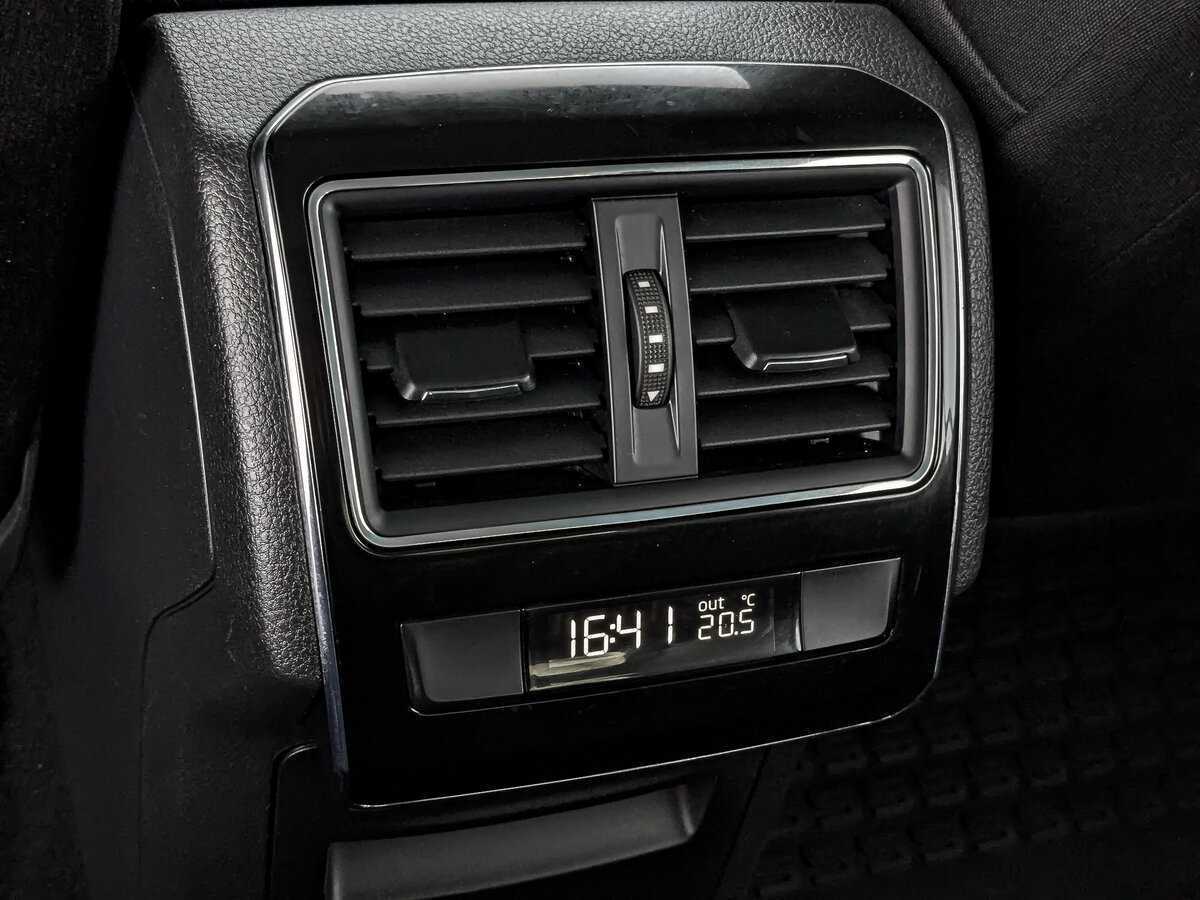 Skoda Superb, 2017 Фото №26