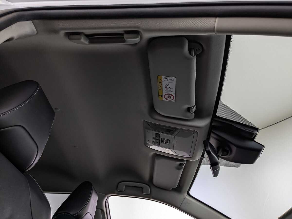 Toyota RAV4, 2021 Фото №23