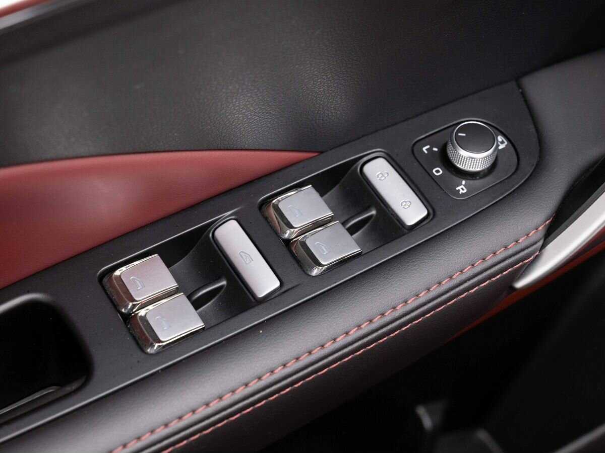 Geely Coolray, 2023 Фото №17