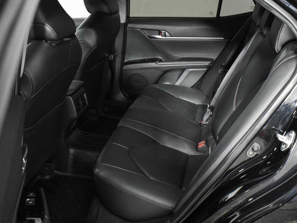 Toyota Camry, 2020 Фото №10