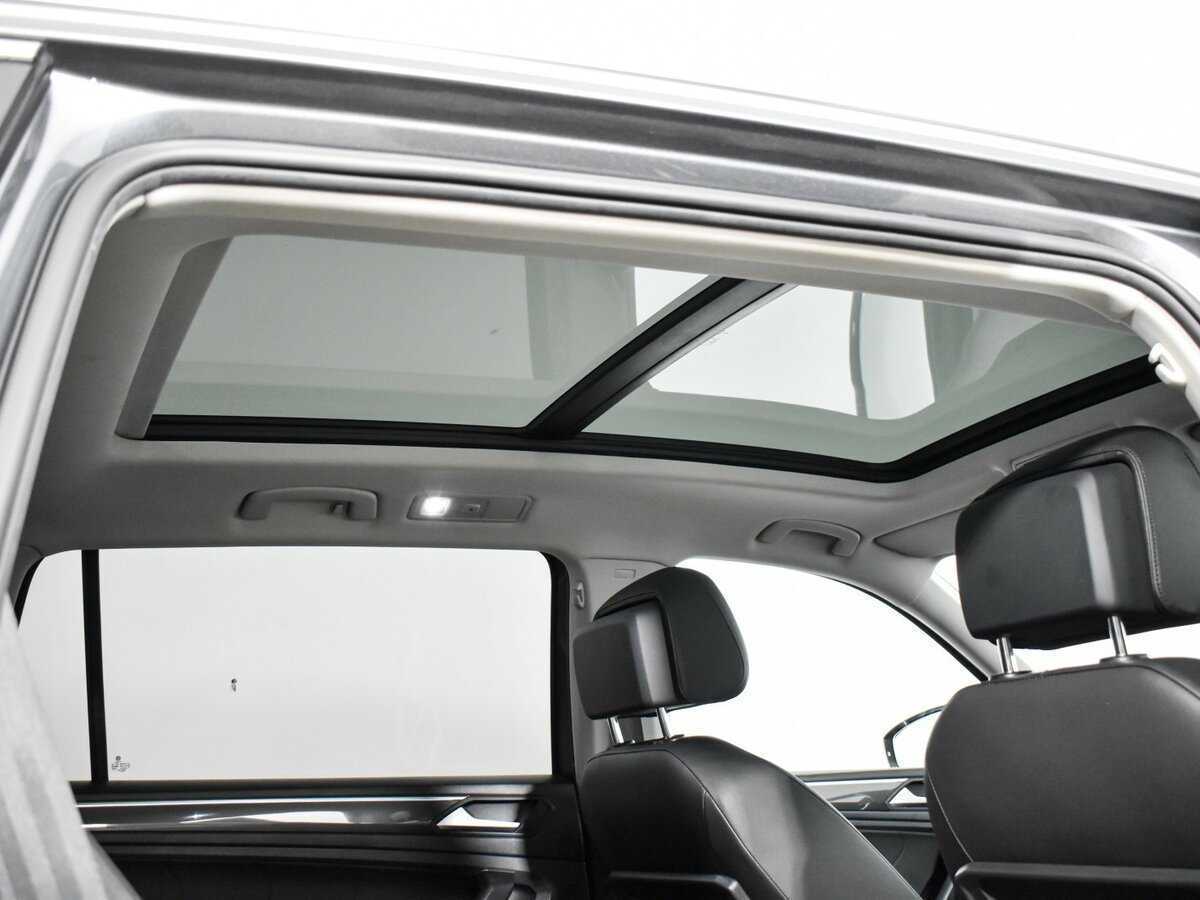 Volkswagen Tiguan Allspace, 2020 Фото №17