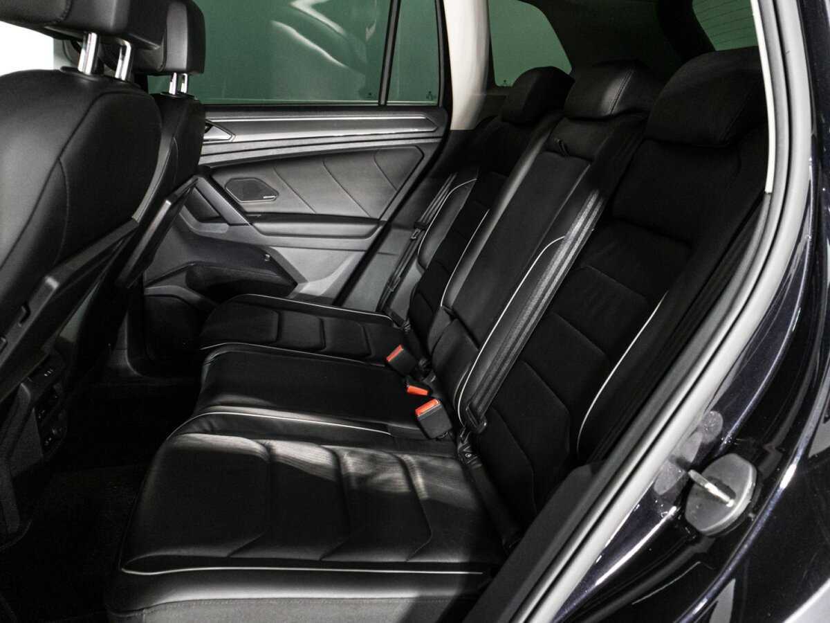 Volkswagen Tiguan, 2018 Фото №10