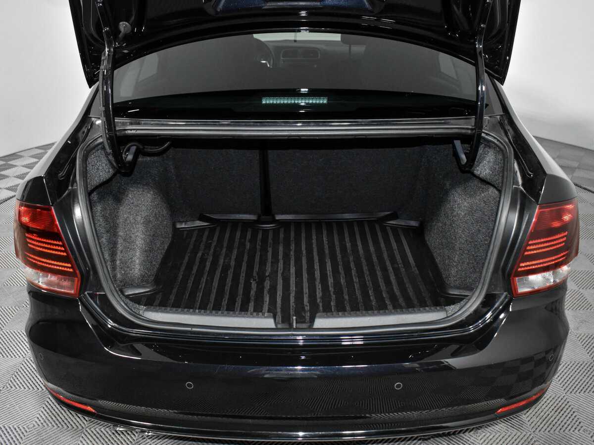 Volkswagen Polo, 2019 Фото №19