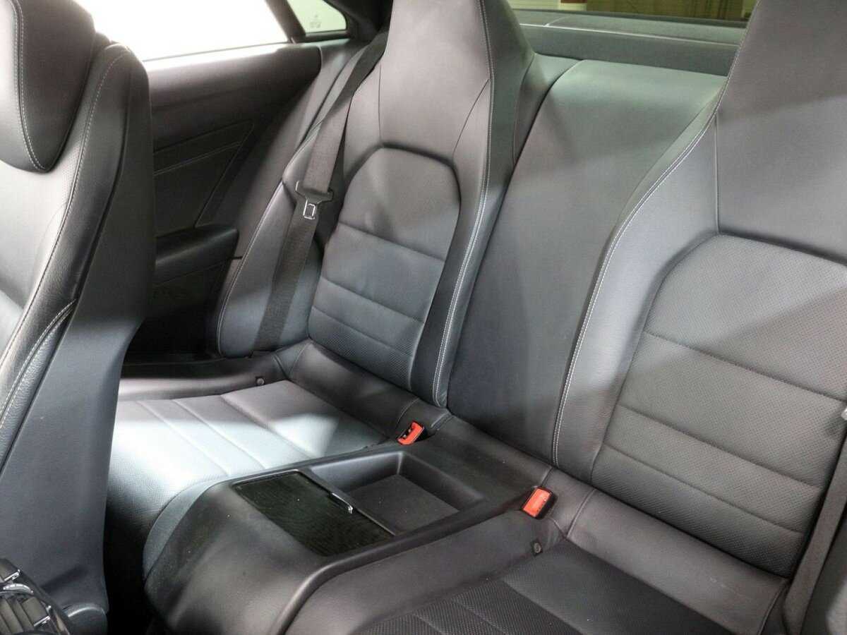 Mercedes-Benz E-Класс 250, 2013 Фото №8