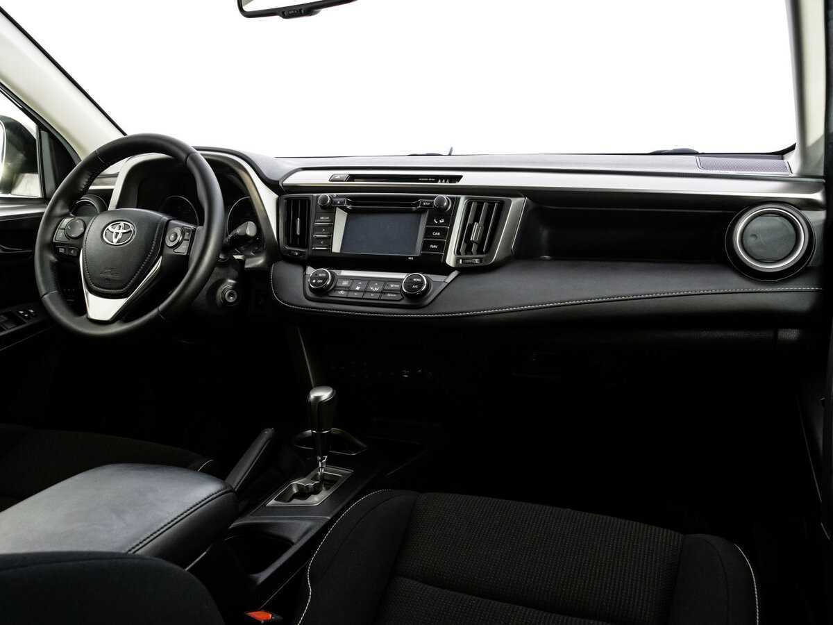 Toyota RAV4, 2015 Фото №7