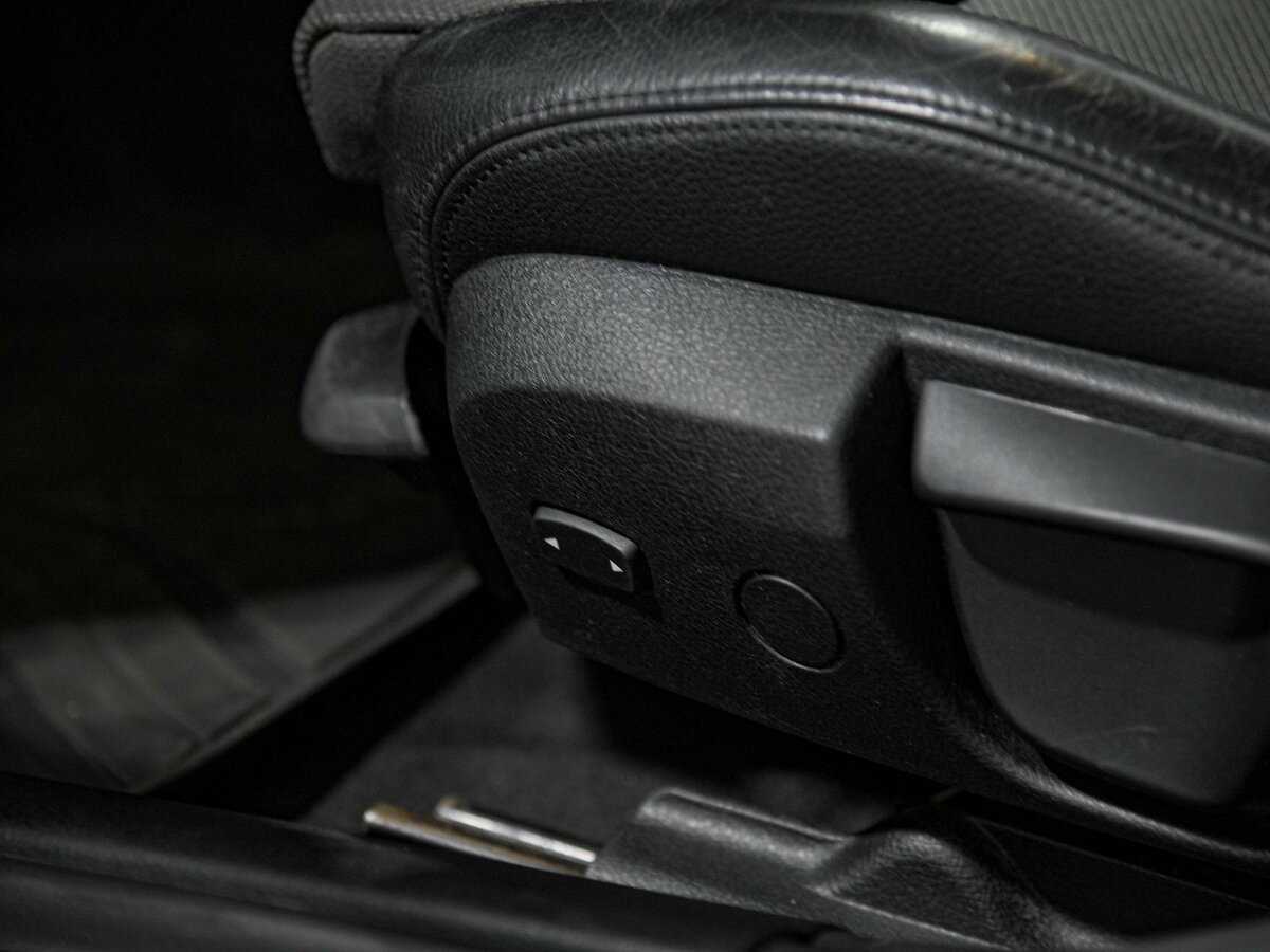 BMW 3 серии 320d xDrive, 2017 Фото №15