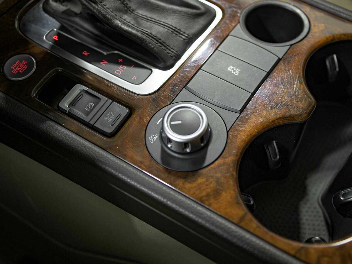 Volkswagen Touareg, 2013 Фото №13