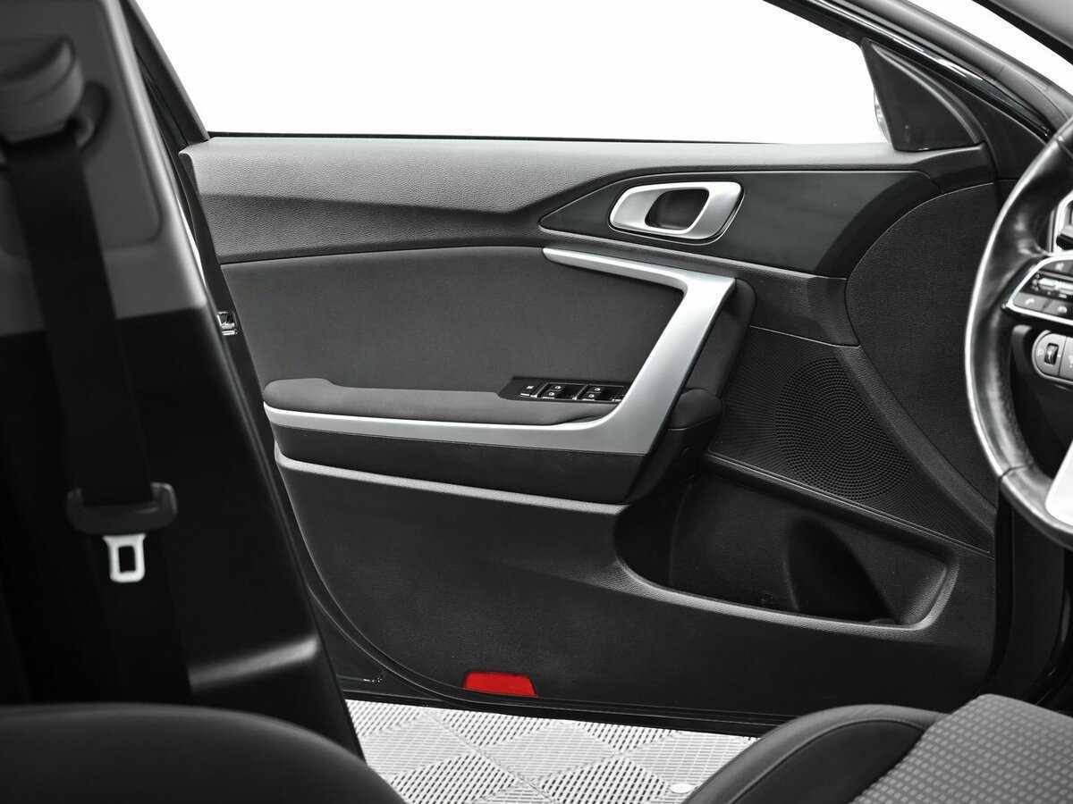 Kia Ceed, 2018 - 140 000 км. | Фото №5