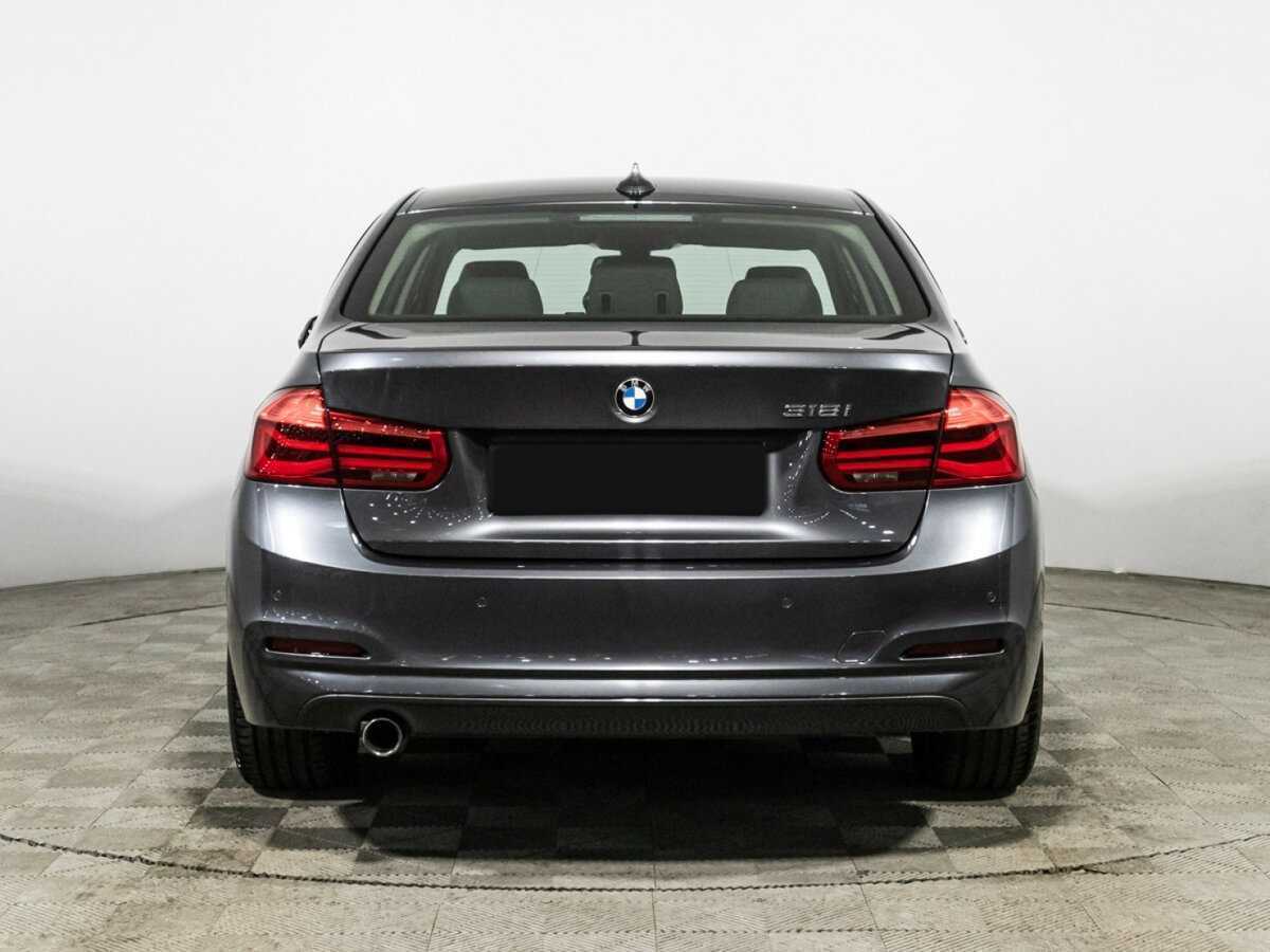 BMW 3 серии 318i, 2018 Фото №6