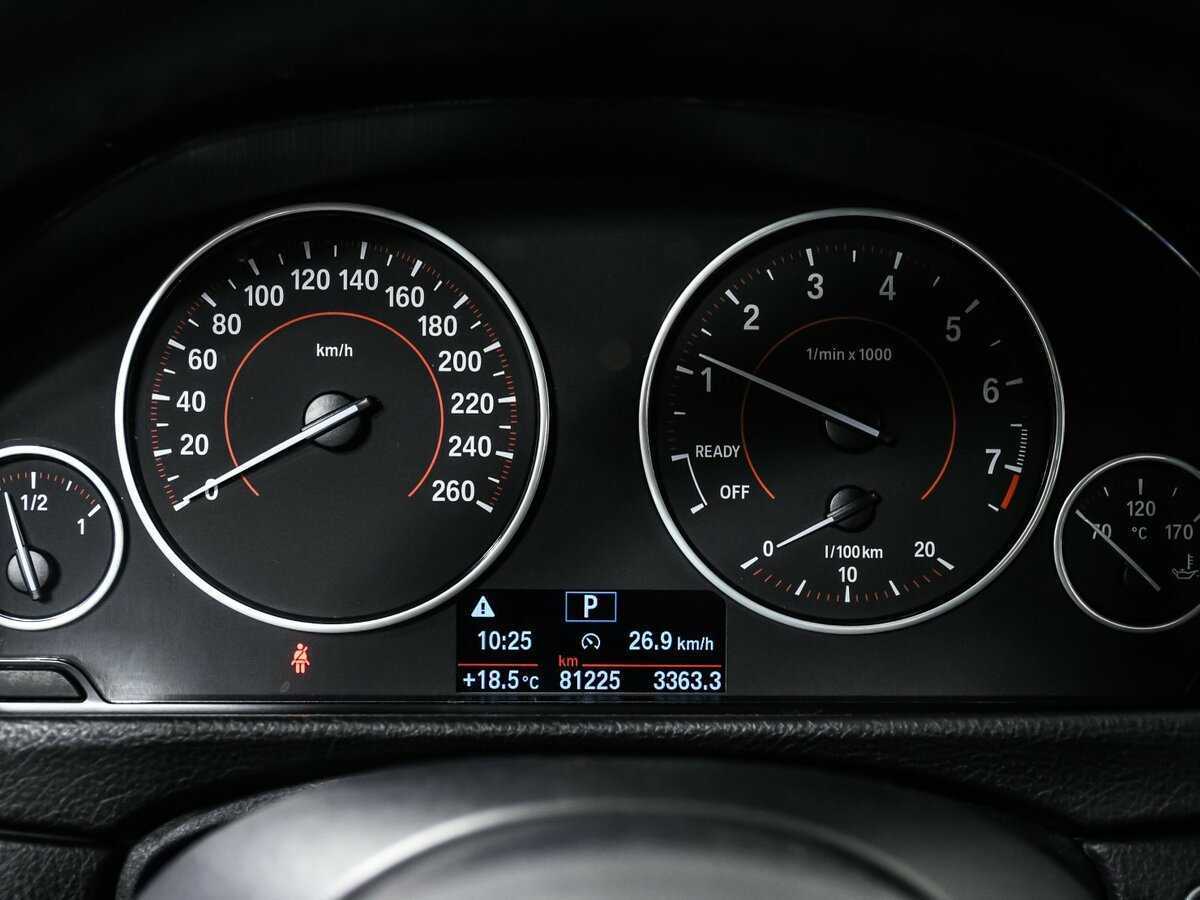 BMW 3 серии 320i xDrive, 2014 Фото №10